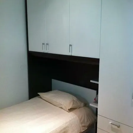 Triton Court Sea View Appartement San Ġiljan